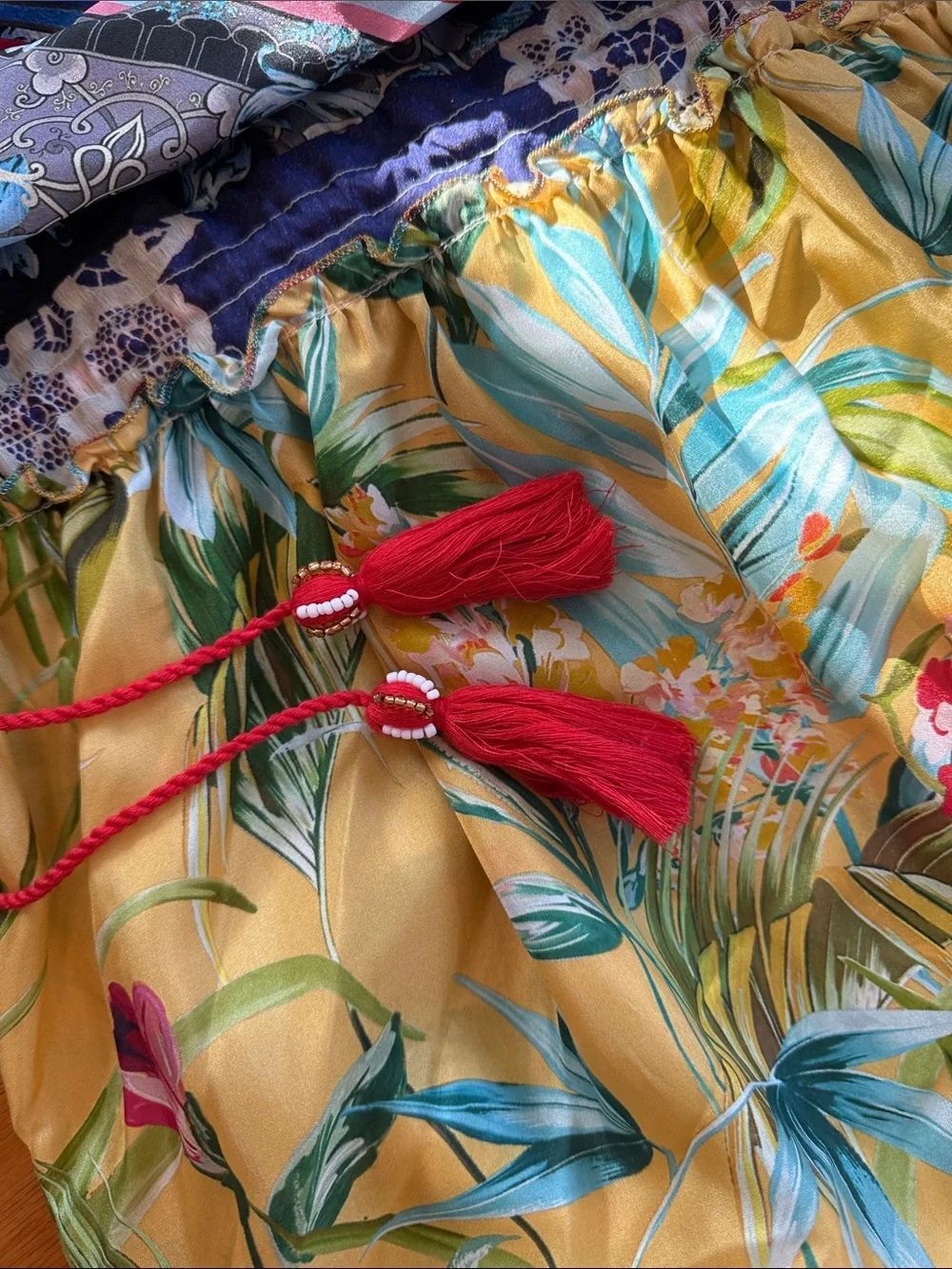 JOHNNY WAS DARI DRESS 100% SILK FLOWING CHIC VIBRANT FLORAL BOHO Size:S NWT $445 - Picture 9 of 10